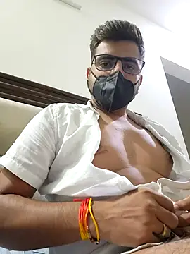 LoveGuruRA online show from September 15, 3:02 pm