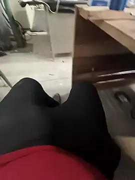 Snapshot of blackyporiki chatting on September 22, 7:41 am blackyporiki online show from September 22, 7:41 am