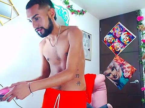 Snapshot of boybunnyerotic chatting on September 26, 4:16 pm boybunnyerotic online show from September 26, 4:16 pm