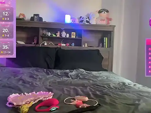 michaeltorrexxx online show from February 17, 11:36 pm