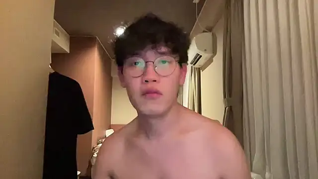 Passionatetwink2 online show from December 21, 2:03 pm