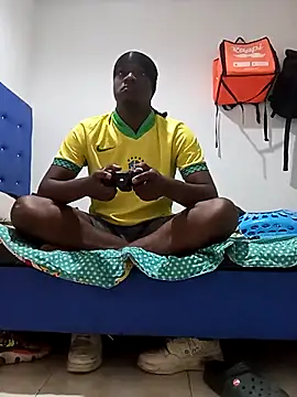 MackMacKenzie online show from November 7, 5:00 am