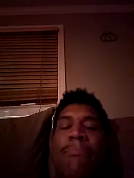 Snapshot of ShakeShaq chatting on October 3, 6:40 am ShakeShaq online show from October 3, 6:40 am