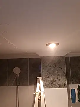 Hitman6911 online show from October 12, 3:17 pm