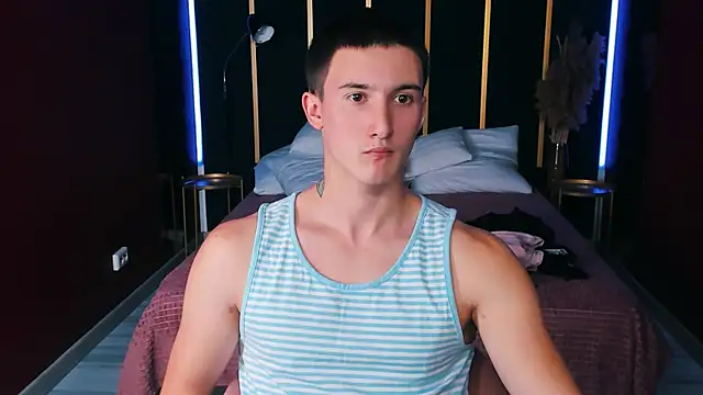 Snapshot of David__Diamond chatting on September 14, 3:36 pm David  Diamond online show from September 14, 3:36 pm
