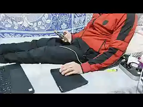 yazinyazin1 online show from February 2, 7:55 pm