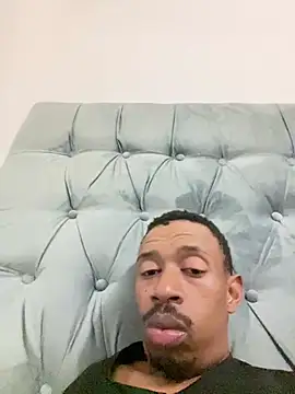 fitsexyman online show from January 10, 8:00 pm