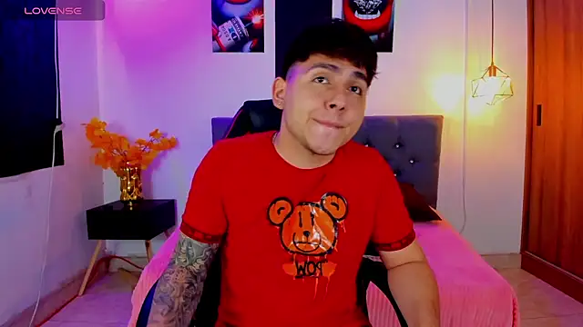 Nicolas James Sc online show from February 9, 2:55 pm