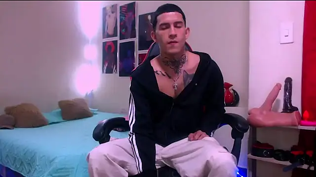 dilan abraham12 online show from March 19, 3:21 am