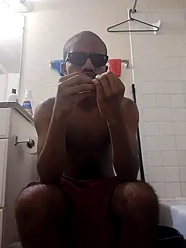 moneybaggtj online show from September 24, 3:10 pm