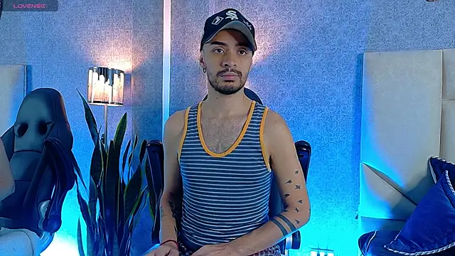Snapshot of HairyDiamond_ chatting on September 26, 8:06 pm HairyDiamond  online show from September 26, 8:06 pm