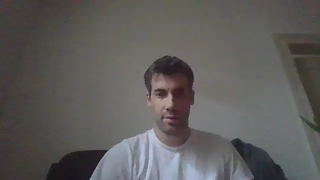 JulioIsHere4you online show from November 30, 9:00 am