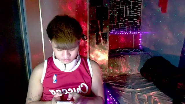 KentAivan online show from February 6, 5:43 pm