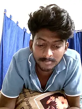 Snapshot of Bigsizemodda chatting on October 17, 3:49 pm Bigsizemodda online show from October 17, 3:49 pm