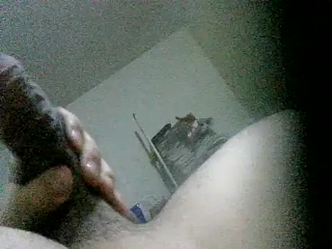LuispingonX69 online show from June 22, 12:16 am