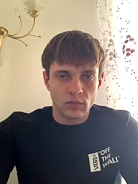 Kit Kat01 online show from October 17, 9:35 am