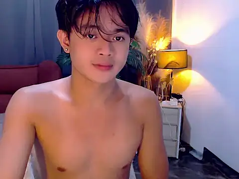NautyBoyBrazeen 143 online show from July 20, 8:10 pm