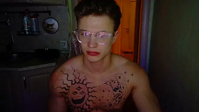 Snapshot of James__Noah chatting on September 27, 12:52 am James  Noah online show from September 27, 12:52 am