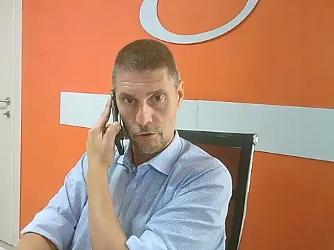 Snapshot of max79ve31 chatting on September 10, 3:43 pm max79ve31 online show from September 10, 3:43 pm