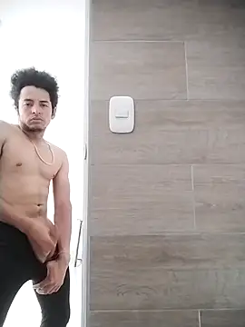 ThiagoFernandezChancay25 online show from September 24, 5:22 pm