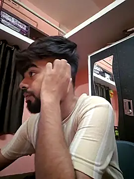 soniriyaa010101 online show from May 30, 3:01 pm
