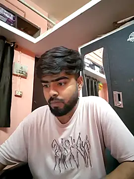 soniriyaa010101 online show from May 31, 6:42 pm