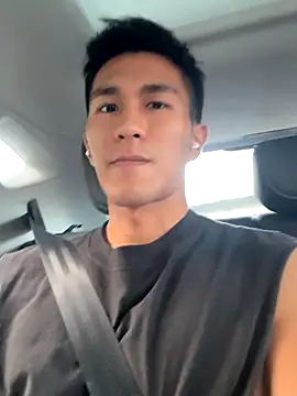 gooodboiii online show from October 7, 9:46 am