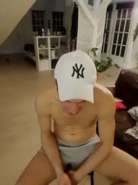 Malcom2f online show from February 2, 7:44 pm