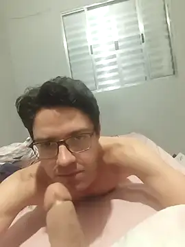 GuiFeet online show from February 17, 5:34 pm