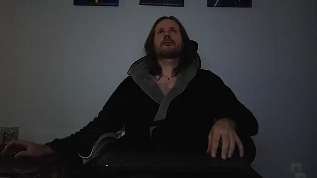 Snapshot of AlbinoAdonis chatting on September 17, 4:13 am AlbinoAdonis online show from September 17, 4:13 am