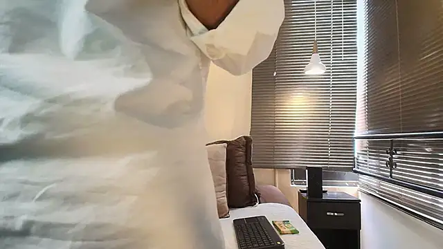 Axel Moon S online show from September 15, 6:42 pm