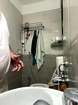 Snapshot of Adityashivani_143 chatting on September 19, 2:45 am Adityashivani 143 online show from September 19, 2:45 am