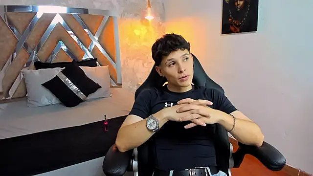 kraven lust online show from October 26, 3:52 am