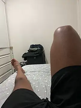 Morenolatino881 online show from December 4, 2:29 am