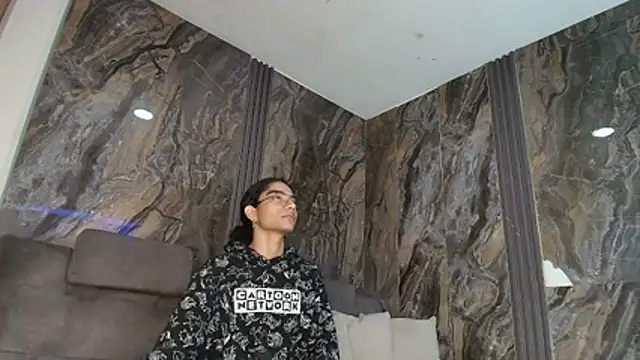 EthanBlackwoodd online show from March 6, 3:42 pm