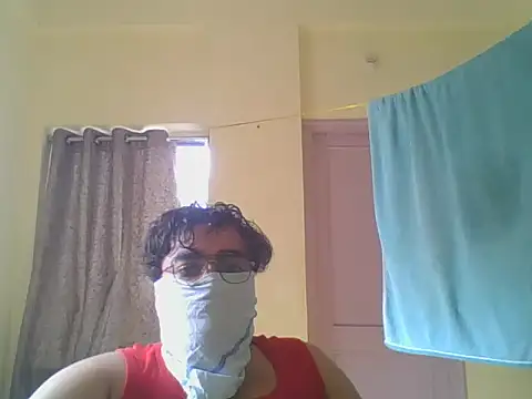 Snapshot of Kunal6782 chatting on October 25, 9:55 am Kunal6782 online show from October 25, 9:55 am