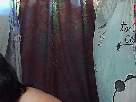 Huntrix2025 online show from March 25, 6:39 am