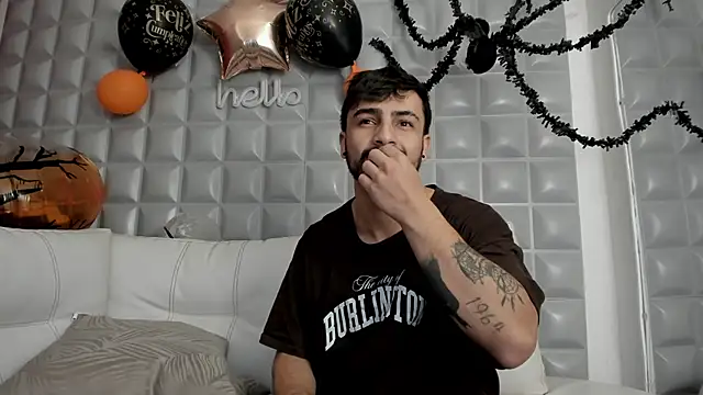 Snapshot of Jack_Daniel__ chatting on October 22, 3:38 pm Jack Daniel   online show from October 22, 3:38 pm