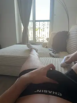 bobsex211 online show from August 1, 2:05 pm