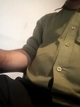 Snapshot of karandeep_Bhagat chatting on September 30, 12:42 pm karandeep Bhagat online show from September 30, 12:42 pm