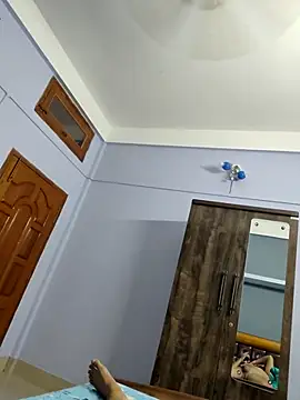 Snapshot of Donerviky chatting on October 23, 11:35 am Donerviky online show from October 23, 11:35 am