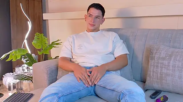 ZaneDawson online show from December 16, 9:00 pm