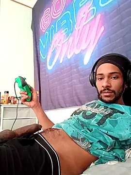 Mikaaa97 online show from February 7, 12:01 pm