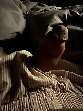 koeanboy11 online show from December 5, 2:02 pm