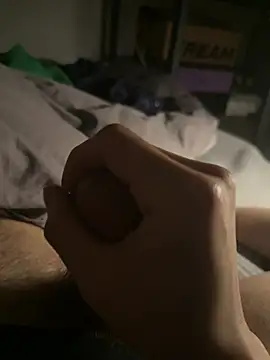 koeanboy11 online show from March 30, 6:09 pm