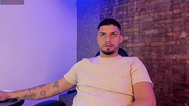 Jacob19  online show from September 17, 1:34 pm