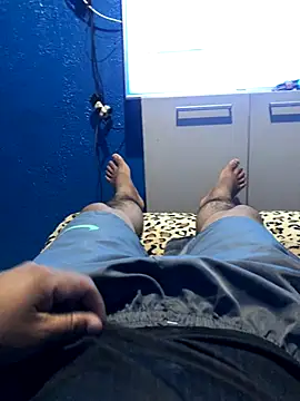 Alangostoso092 online show from September 18, 4:09 pm