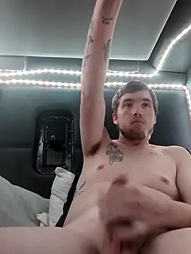 Snapshot of Bigdicktrucker26 chatting on September 28, 4:05 pm Bigdicktrucker26 online show from September 28, 4:05 pm