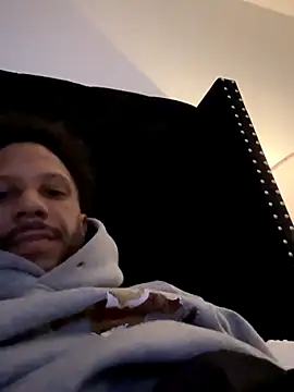 smuckle899 online show from October 20, 7:23 am