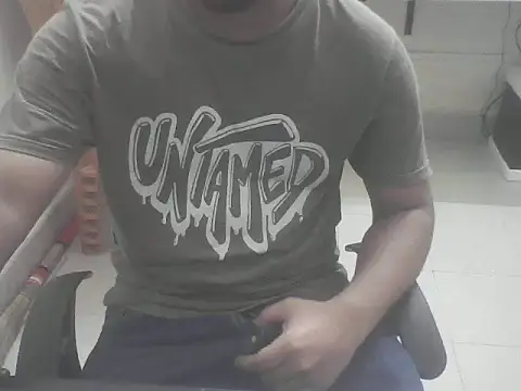 Snapshot of sham_112 chatting on October 1, 10:41 am sham 112 online show from October 1, 10:41 am